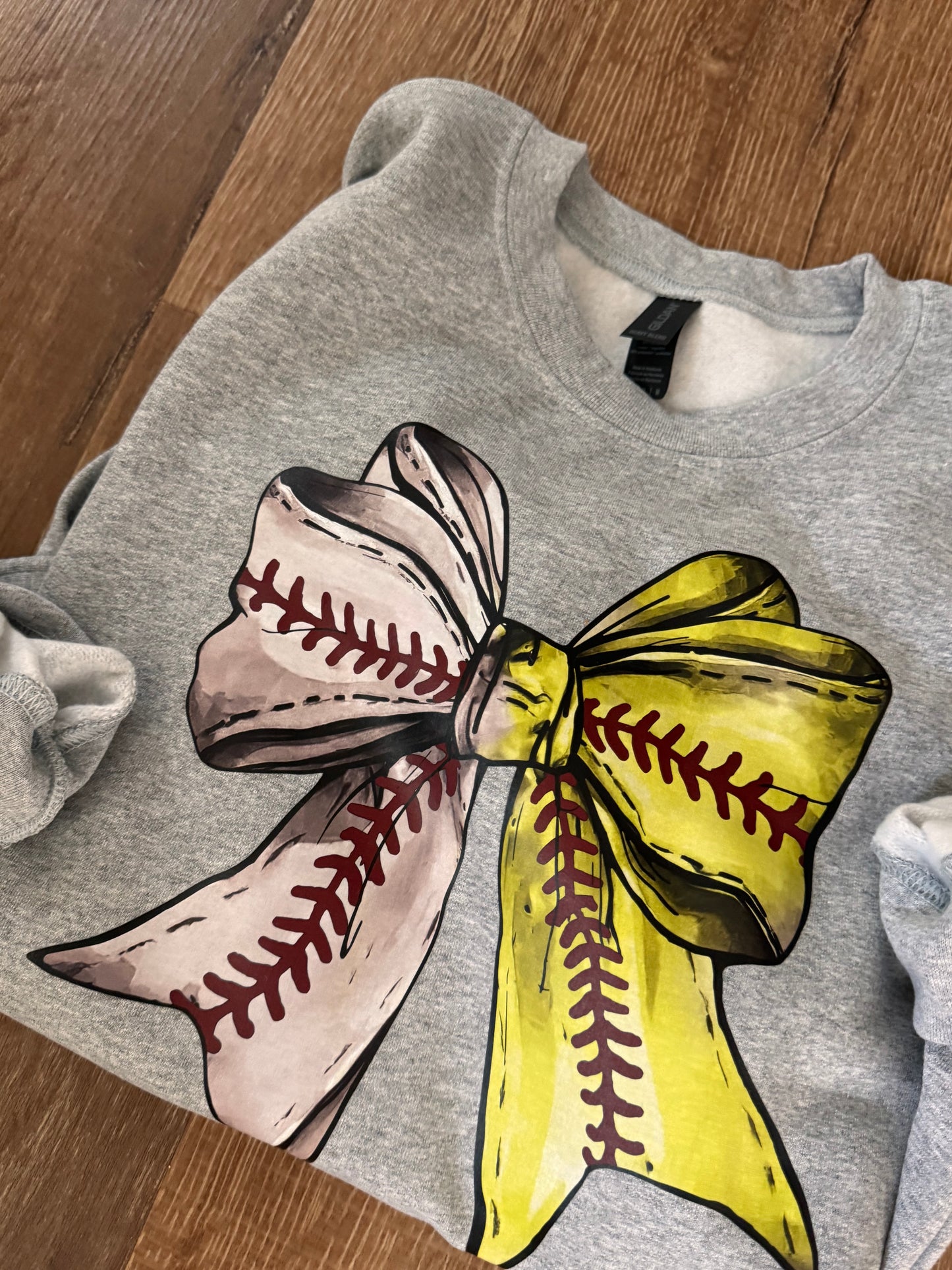 Big BOW HALF Softball half Baseball