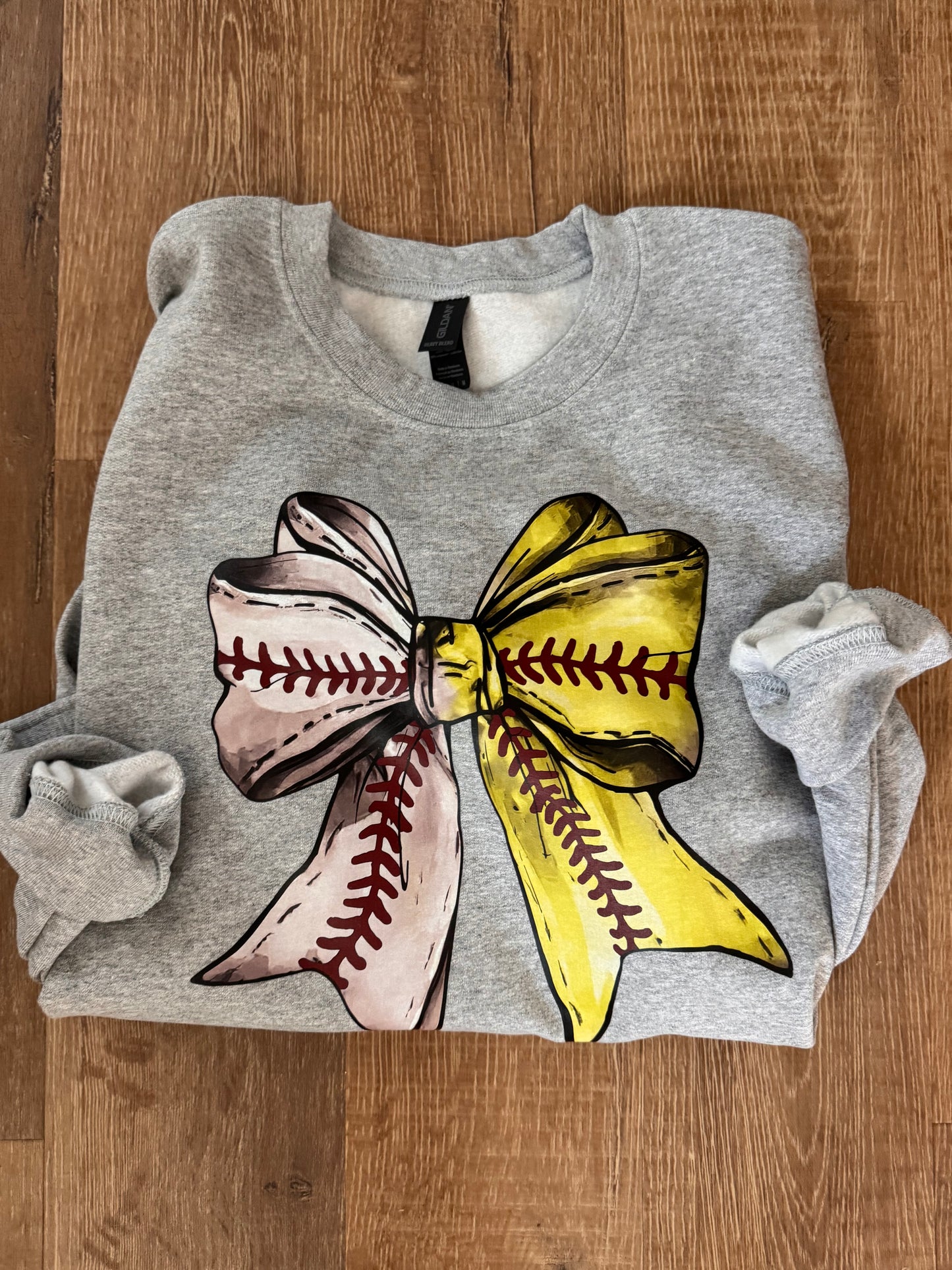 Big BOW HALF Softball half Baseball