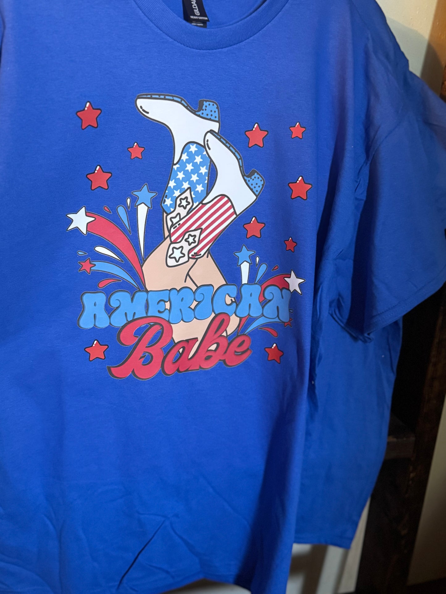 XL short sleeve American babe