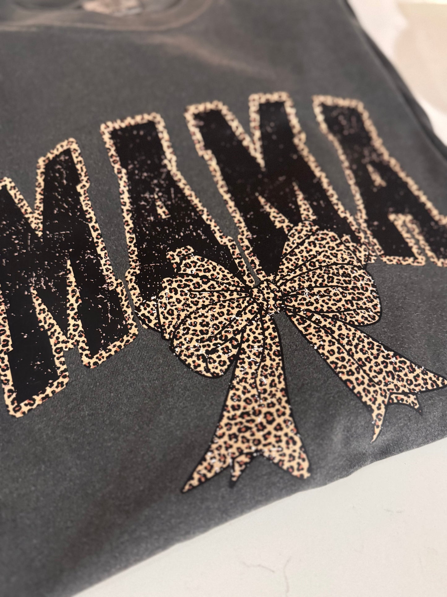 MAMA animal print bow sweatshirt crew gildan