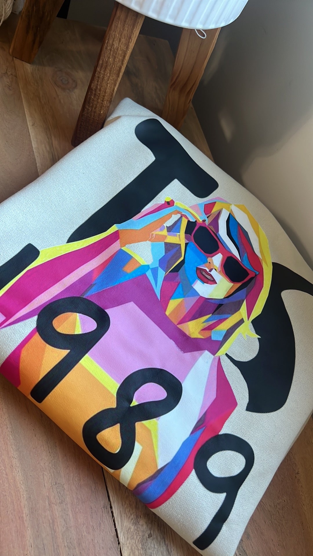 TS 1989 sweatshirt