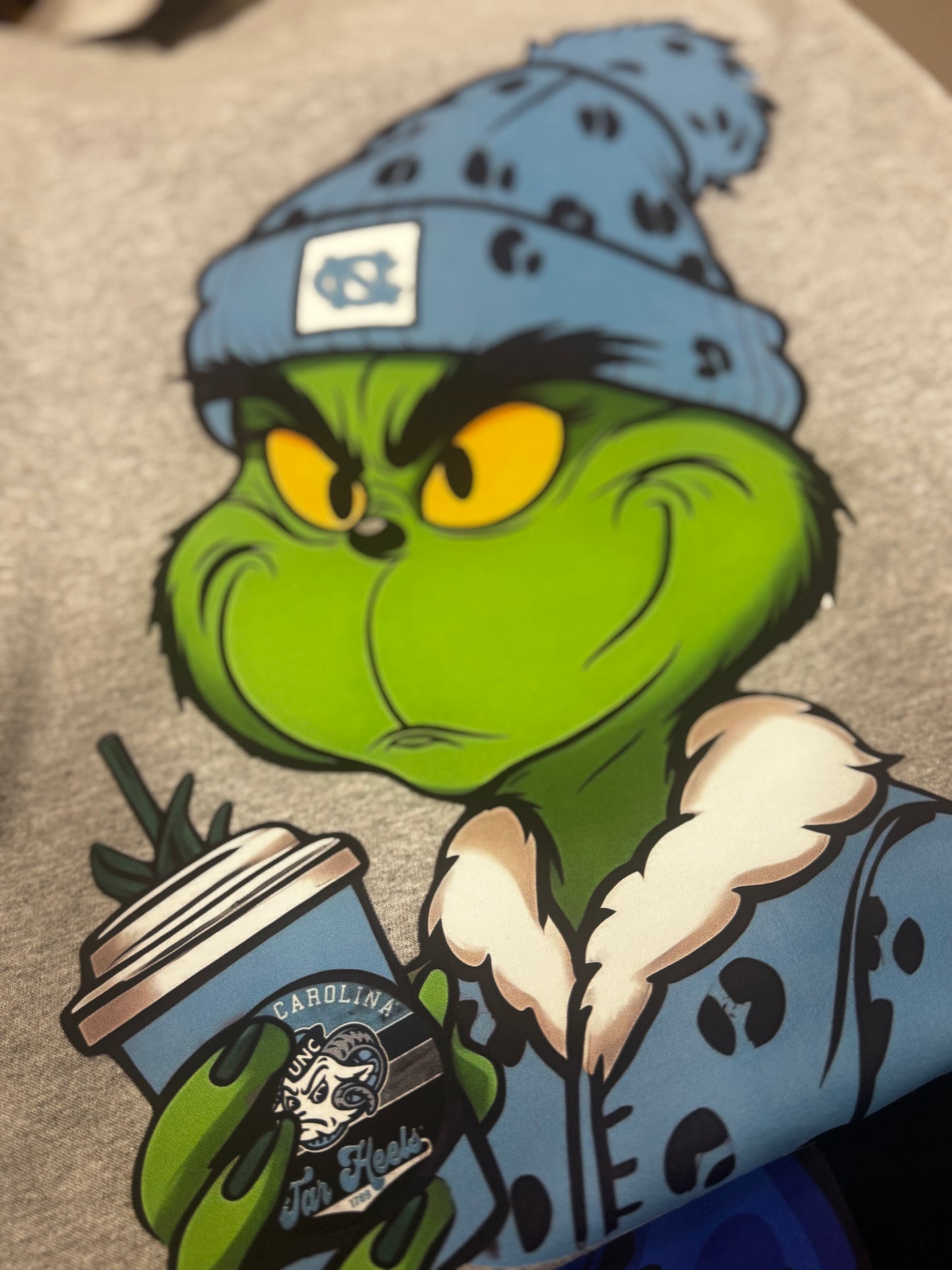 UNC TAR-HEELS GRINCH