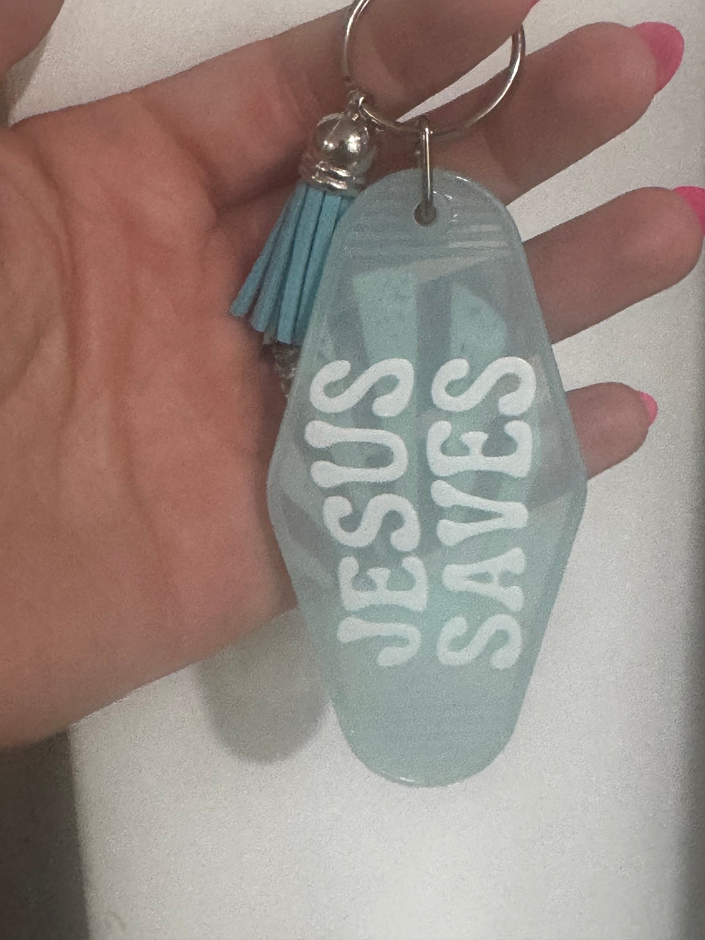 Keychain Jesus saves